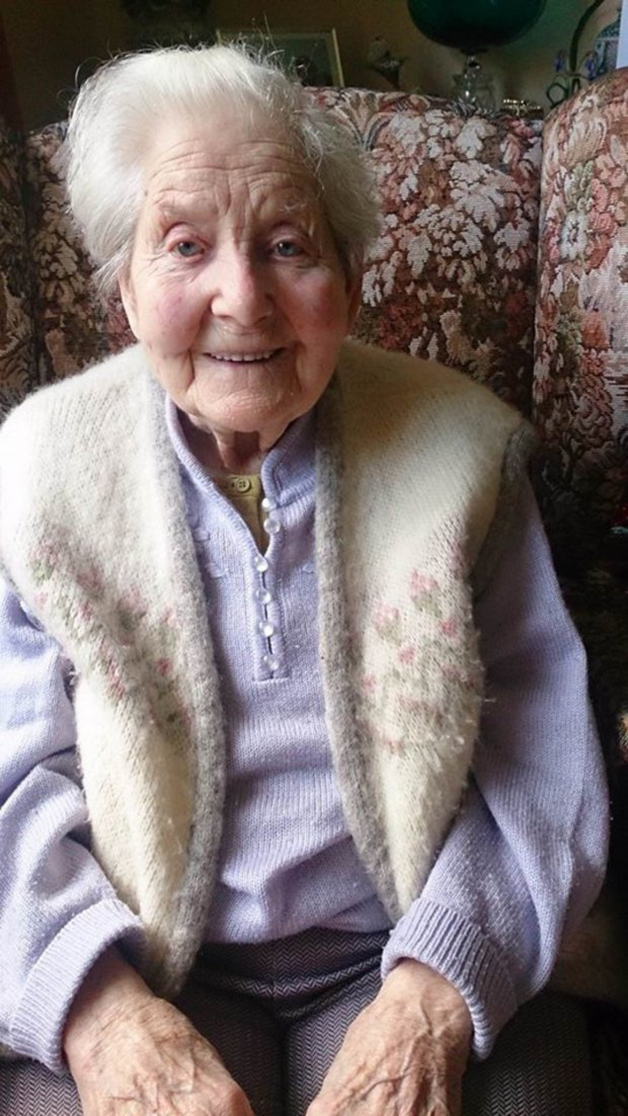 PIC BY BETH FAULDNER/MERCURY PRESS (PICTURED: BRIDESMAID MARTHA WALLBANK, 100) A grandmother-of-four has become BritainÌs oldest bridesmaid after following her granddaughter down the aisle Ò on the SAME DAY as turning 100. When Vita Cresswell, 29, of Seaton, Cumbria, told her grandma Martha Wallbank she was marrying her partner of eight years Gary Whineray, 31, the proud gran responded with and IÌm the bridesmaid.øMarthaÌs zeal to be a part of their big day, inspired the loved up couple to get VitaÌs gran even more involved, booking the wedding for her 100th birthday on 8 April.  SEE MERCURY COPY